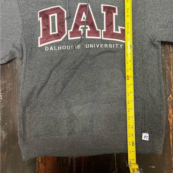 Dalhousie university hoodie size small. - Picture 7 of 7